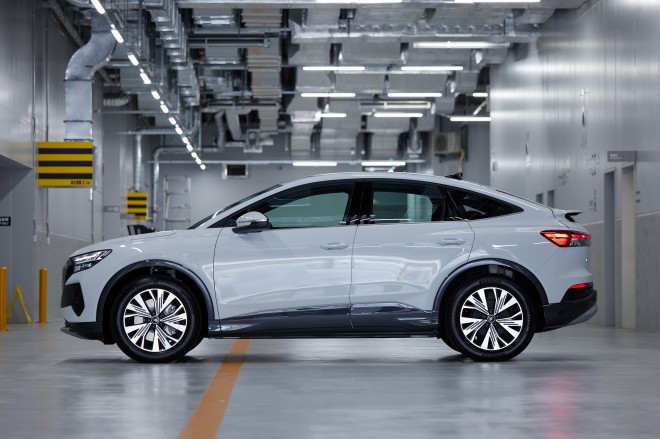 Audi�wQ4 e-tron�x