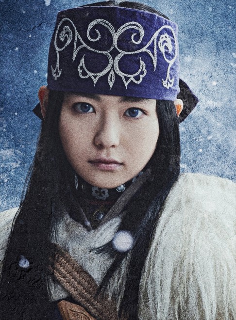 アシリパ役:山田杏奈 (C)024映画「ゴールデンカムイ」製作委員会