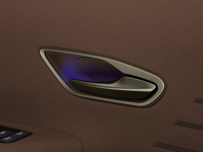 �g���^ �Z���`�����[ �V�^���f���i2023�N�j