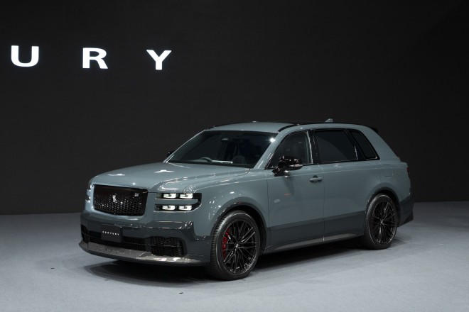 �Z���`�����[ ���[���h�v���~�A�̗l�q