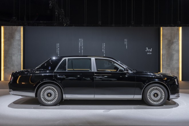 �g���^ �Z���`�����[�i3��ځ^2018�N�j