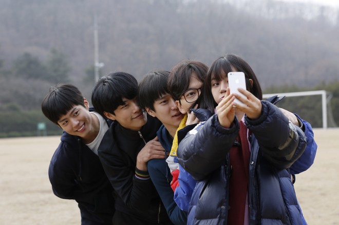 �w���̃X�P�b�`�`��������1988�x�iC�jCJ E&M Corporation, all rights reserved. 