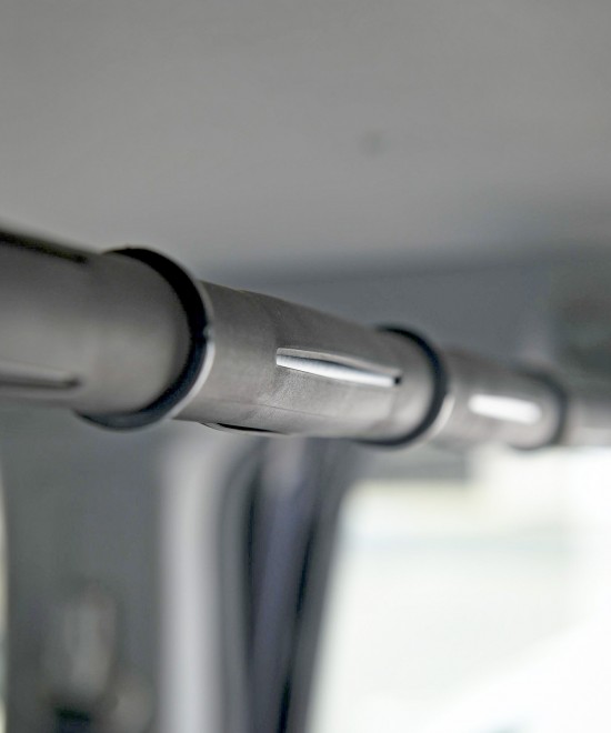 �C���e���A�o�[ ���b�N�x���g�t���@2,200�~