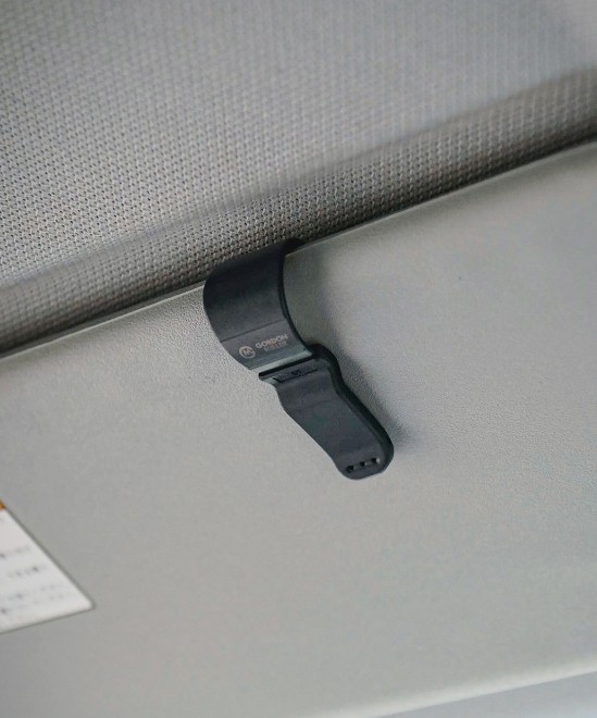 �T���O���X�z���_�[�@�V���O��680�~�A�c�C��1,480�~