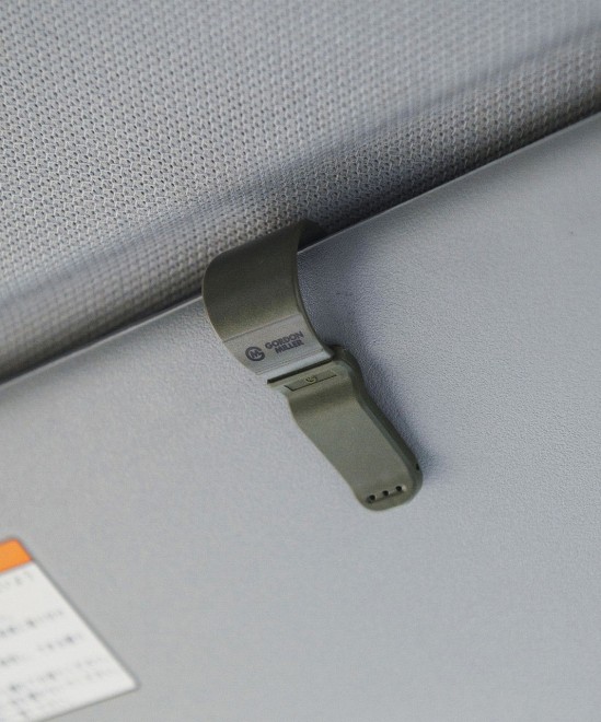 �T���O���X�z���_�[�@�V���O��680�~�A�c�C��1,480�~