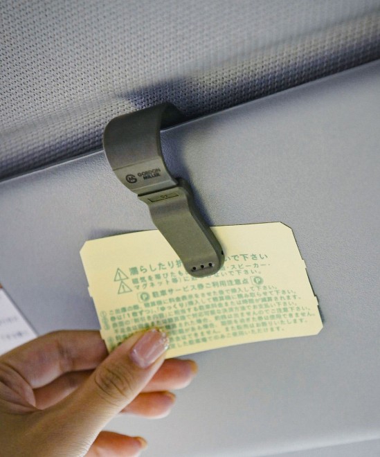 �T���O���X�z���_�[�@�V���O��680�~�A�c�C��1,480�~