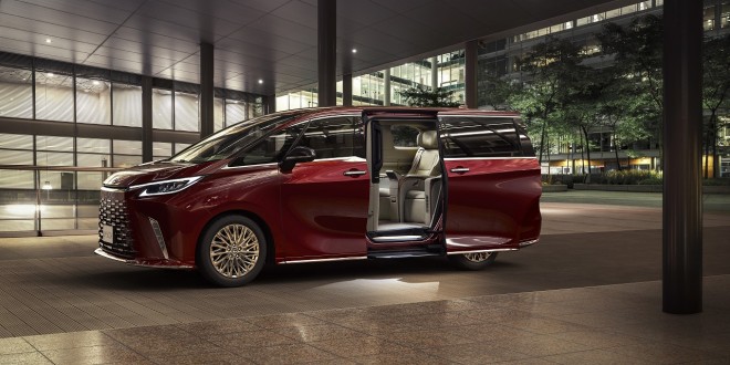 ���N�T�X�V�^�wLM�x