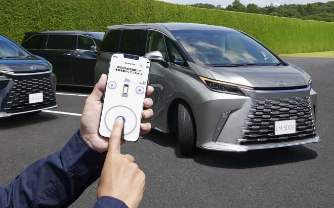 ���N�T�X�V�^�wLM�x