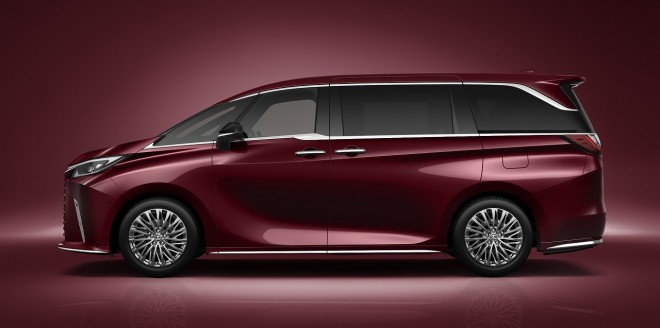 ���N�T�X�V�^�wLM�x