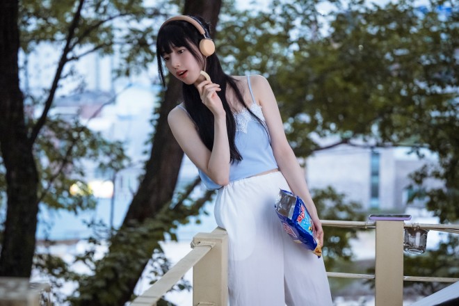 Netflix�V���[�Y�w�C�E�h�D�i�I�x�Ɛ�z�M�� 