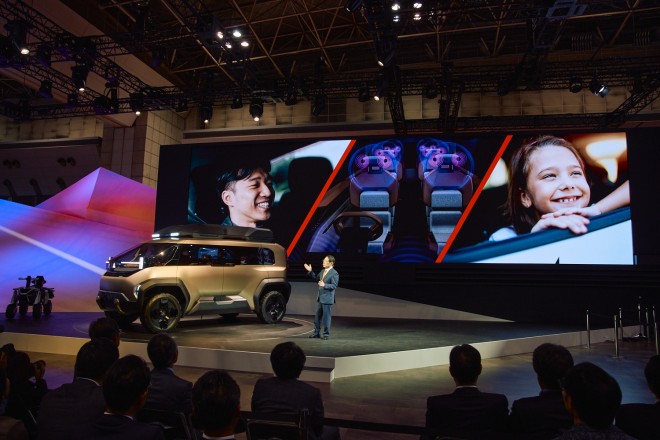 �O�H�����ԃv���X�J���t�@�����X�̗l�q�@�B�e�^���⑏