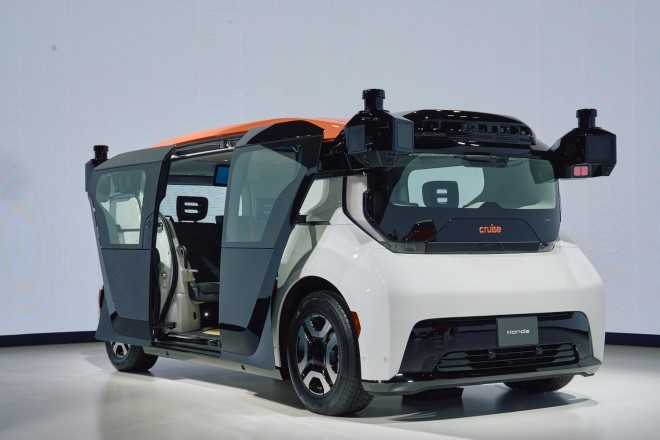 �N���[�Y�E�I���W���@�B�e�^���⑏