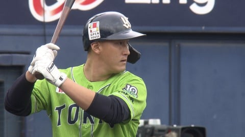 �g���C�A�E�g���󂯂錳�������N���g�X�����[�Y�E���R�đ� �iC�jTBS