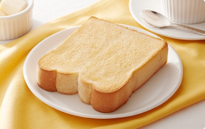 N̔ȗA߂ăj[Aw_u\tgx