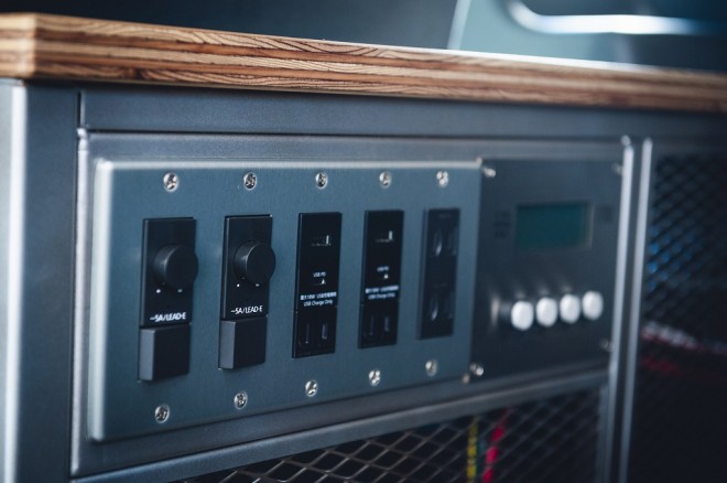 GORDON MILLER MOTORSwGMLVAN G-01x