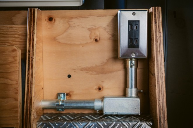 GORDON MILLER MOTORSwGMLVAN G-01x