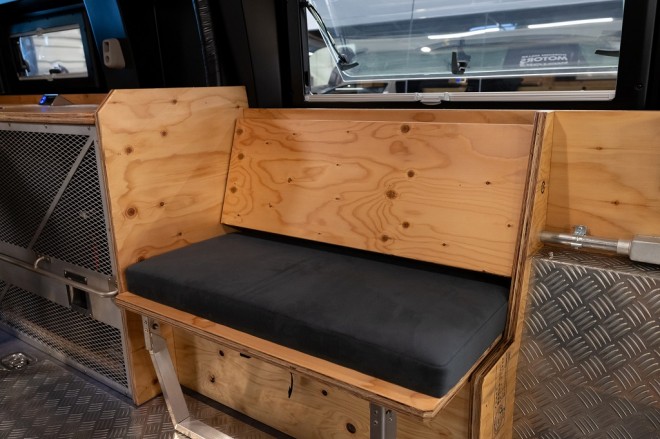 GORDON MILLER MOTORSwGMLVAN G-01x