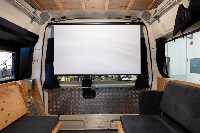 GORDON MILLER MOTORSwGMLVAN G-01x