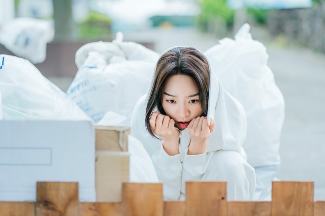 Netflix�V���[�Y�w�T���_�����ւ悤�����x�Ɛ�z�M�� 