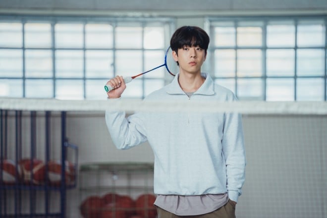 �w����493�L���̗��x�f�B�Y�j�[�v���X �X�^�[�őS�b�Ɛ�z�M���iC�j2024 Disney and its related entities 