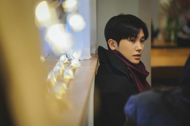 �w�T�E���h�g���b�N�@��1�x �f�B�Y�j�[�v���X �X�^�[�ɂđS�b�Ɛ�z�M�� �iC�j 2024 Disney and its related entities 