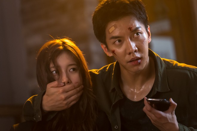 Netflix�V���[�Y�wVagabond/�o�K�{���h�x�Ɛ�z�M�� 