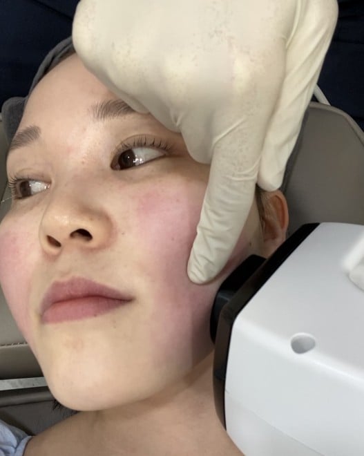 �C�����[�hFX �B�e�F��ݐ^�R