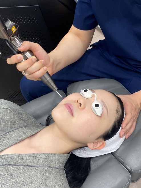 �n���E�b�h�_�C�A�g�[�j���O���[�U�[ �B�e�F��ݐ^�R