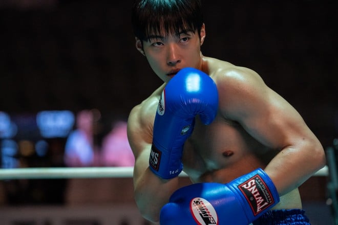 Netflix�V���[�Y�w�u���b�h�n�E���h�x�Ɛ�z�M�� 