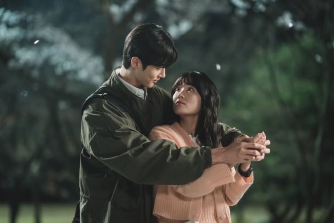 画像・写真 | 『ソンジェ背負って走れ』でシンドローム級の人気！今