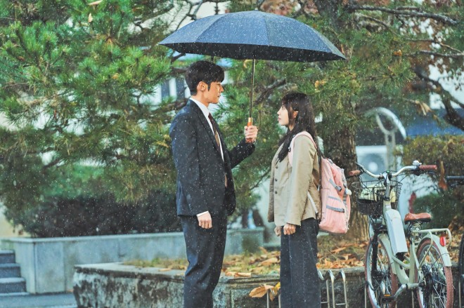 Netflix�V���[�Y�wMiss�i�C�g & Miss�f�C�x�Ɛ�z�M�� 