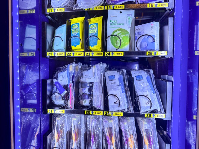 �ꕔ�A���j�e�B���L���� �B�e�Fyuuka