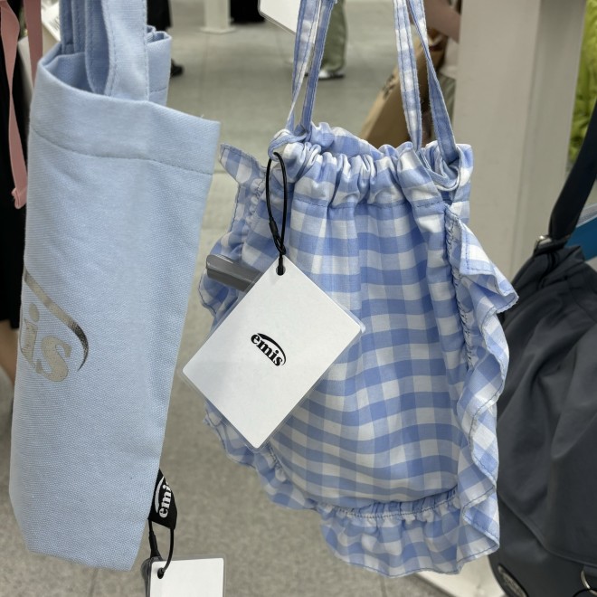 �uemis�v �i�B�e�F�񖓈��q�j