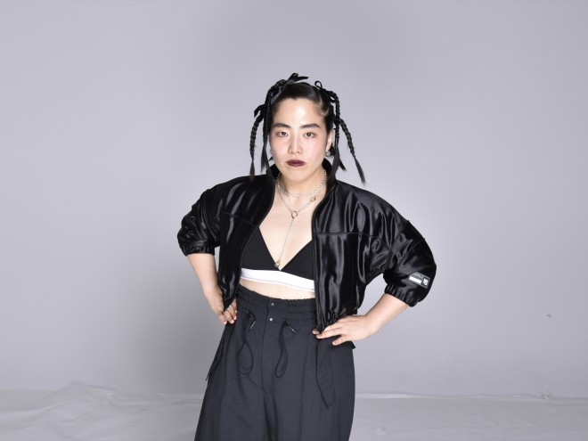 ����񃌃g���B�o�@�i�B�e�F�g������j �iC�jORICON NewS inc.