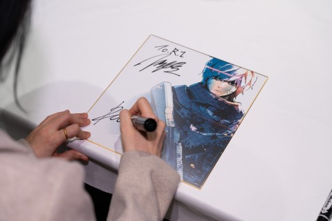 �w���w�b���x�|�b�v�A�b�v�X�g�A �iC�jYC�Erak hyun/LINE Digital Frontier