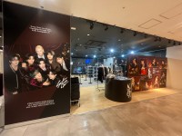 Stray KidśuSHIBUYA109v|bvAbv