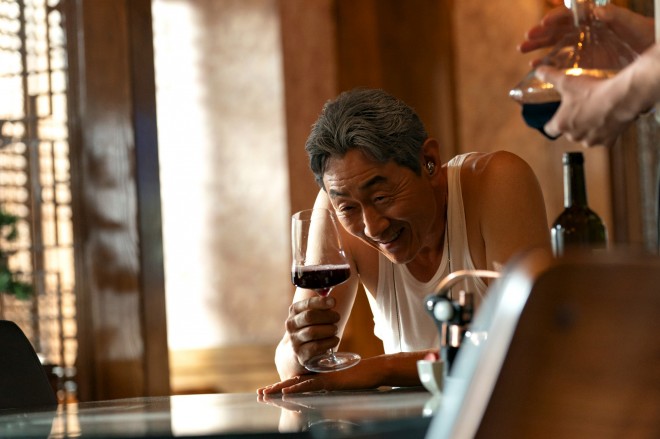 �w�����ꂽ�S�x�@�f�B�Y�j�[�v���X�œƐ�z�M���iC�j2025 SBS & Studio S. All rights reserved. 