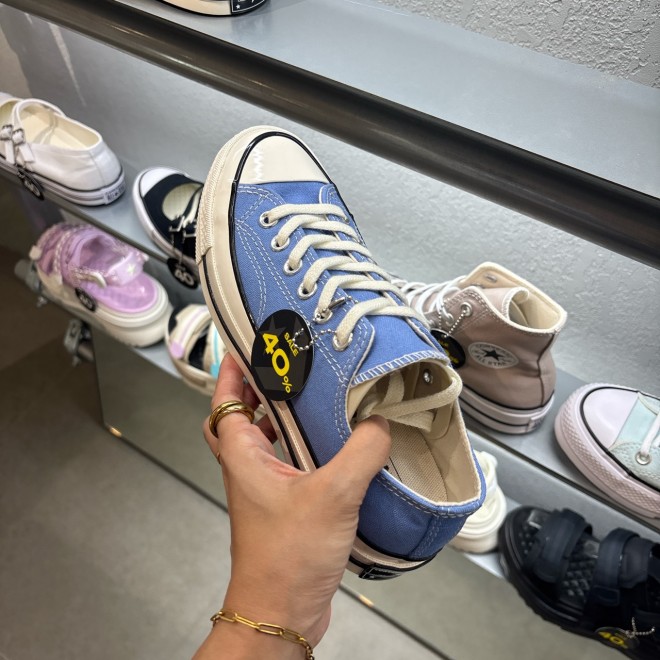 2025年最新版】韓国限定コンバースの人気商品は？いくつ持って