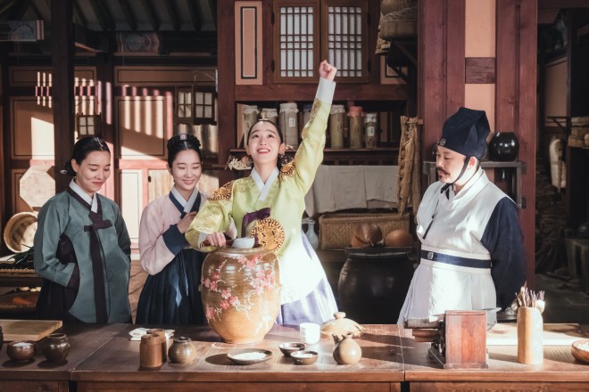 �w�N�m���@�`�����N�C�[��!?�`�x�iC�jSTUDIO DRAGON CORPORATION 