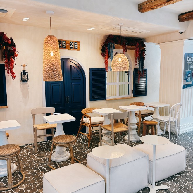 twnty �i�B�e�F�񖓈��q�j