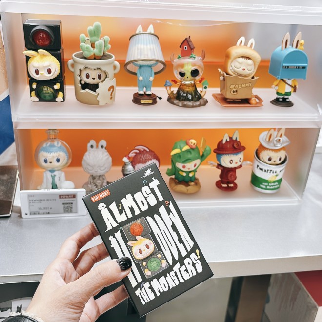 THE MONSTERS ���u�u �߂������V���[�Y �i�B�e�F�񖓈��q�j