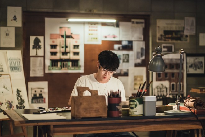 Netflix�V���[�Y�w���̔N�A�������́x�Ɛ�z�M�� 