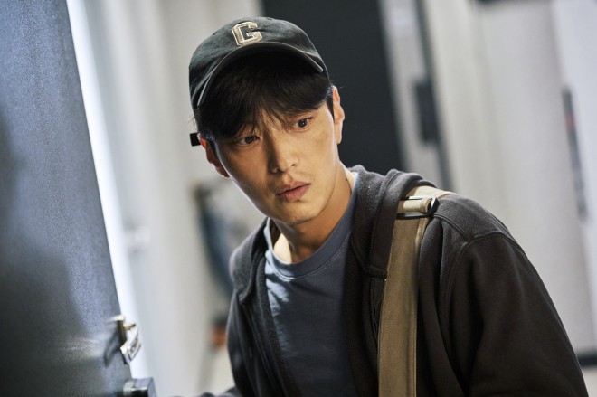 Netflix�V���[�Y�w���Ȃ����E�����x�Ɛ�z�M�� 