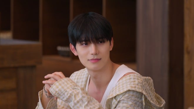 Netflix�V���[�Y�w�E�o���ЂƂ蓇�x�V�[�Y��1�`5�F�Ɛ�z�M�� 