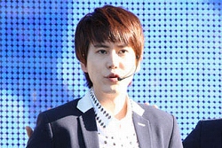 �L���q����