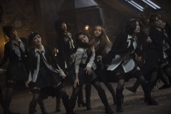 �ȉ��A�uUZA�v���y�r�f�I���