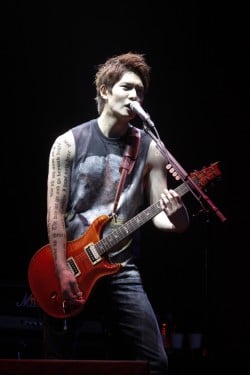 �C�E�W�����q����