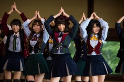 Akb48 チームじゃんけん選抜 新センター 初代優勝者が登場 Oricon News