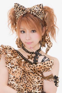 モーニング娘。『高難度の新曲「Help me!!」への思い＆2013年の抱負を