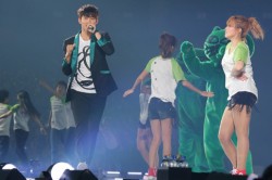 TAECYEON�i�e�M�����j
